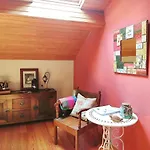 O Lughar Darriba Fogar Natural *
