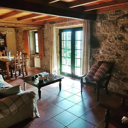 Holiday home O Lughar Darriba Fogar Natural