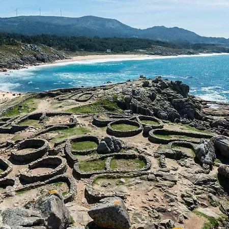 O Lughar Darriba Fogar Natural