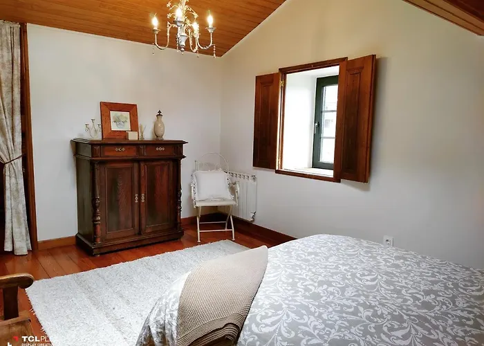 O Lughar Darriba Fogar Natural 펜션 *