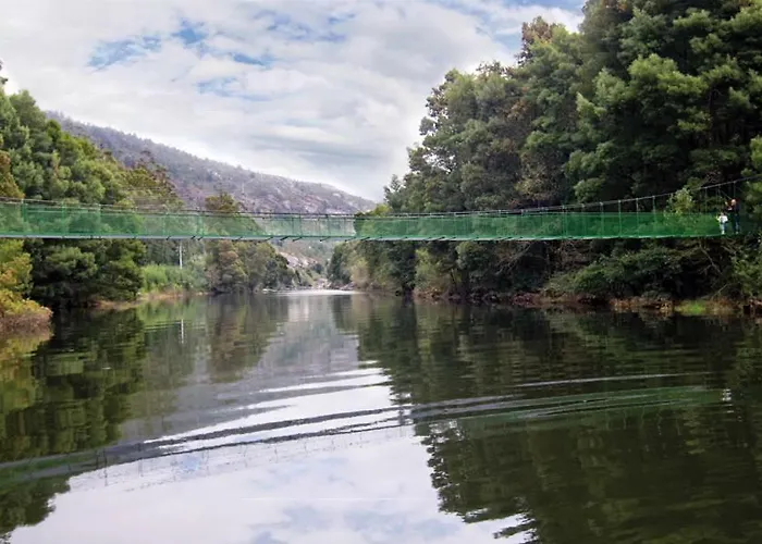 O Lughar Darriba Fogar Natural * Gallardo