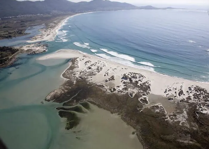 O Lughar Darriba Fogar Natural 펜션 Gallardo